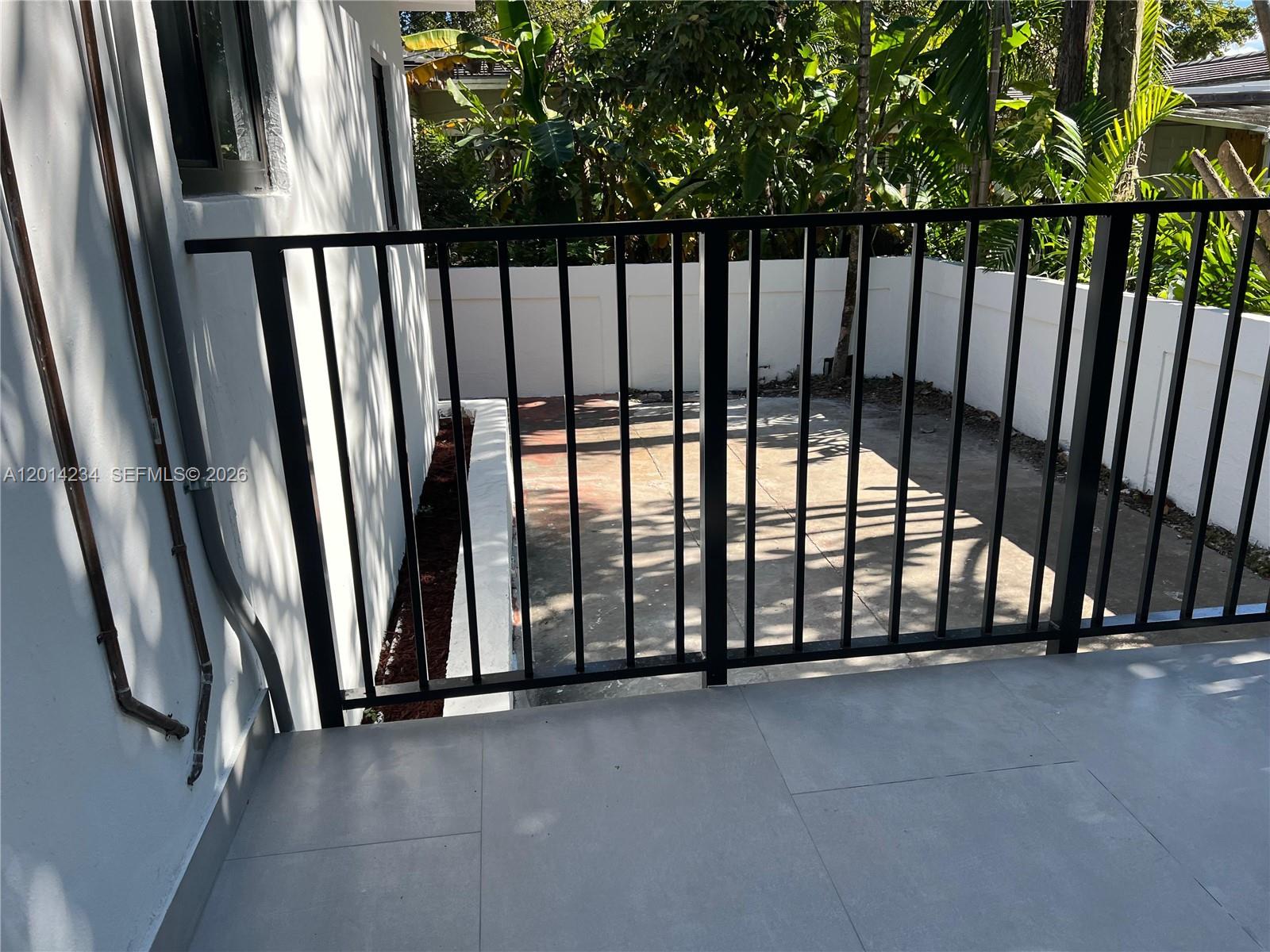 6150 SW 16th St, West Miami FL 33155