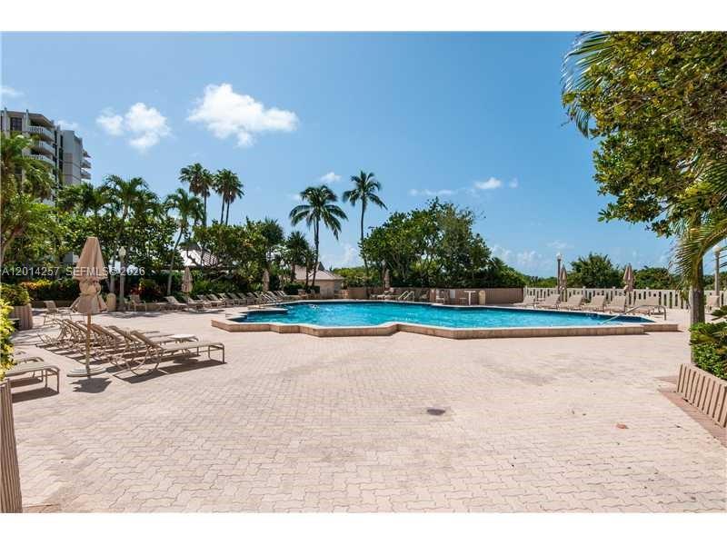 1121 CRANDON BL #E1104, Key Biscayne FL 33149