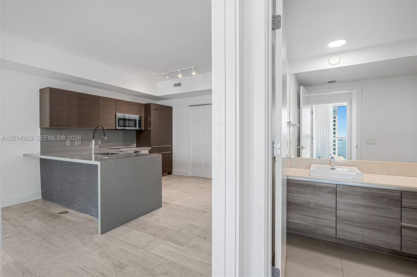 1080 Brickell Ave #2606, Miami FL 33131