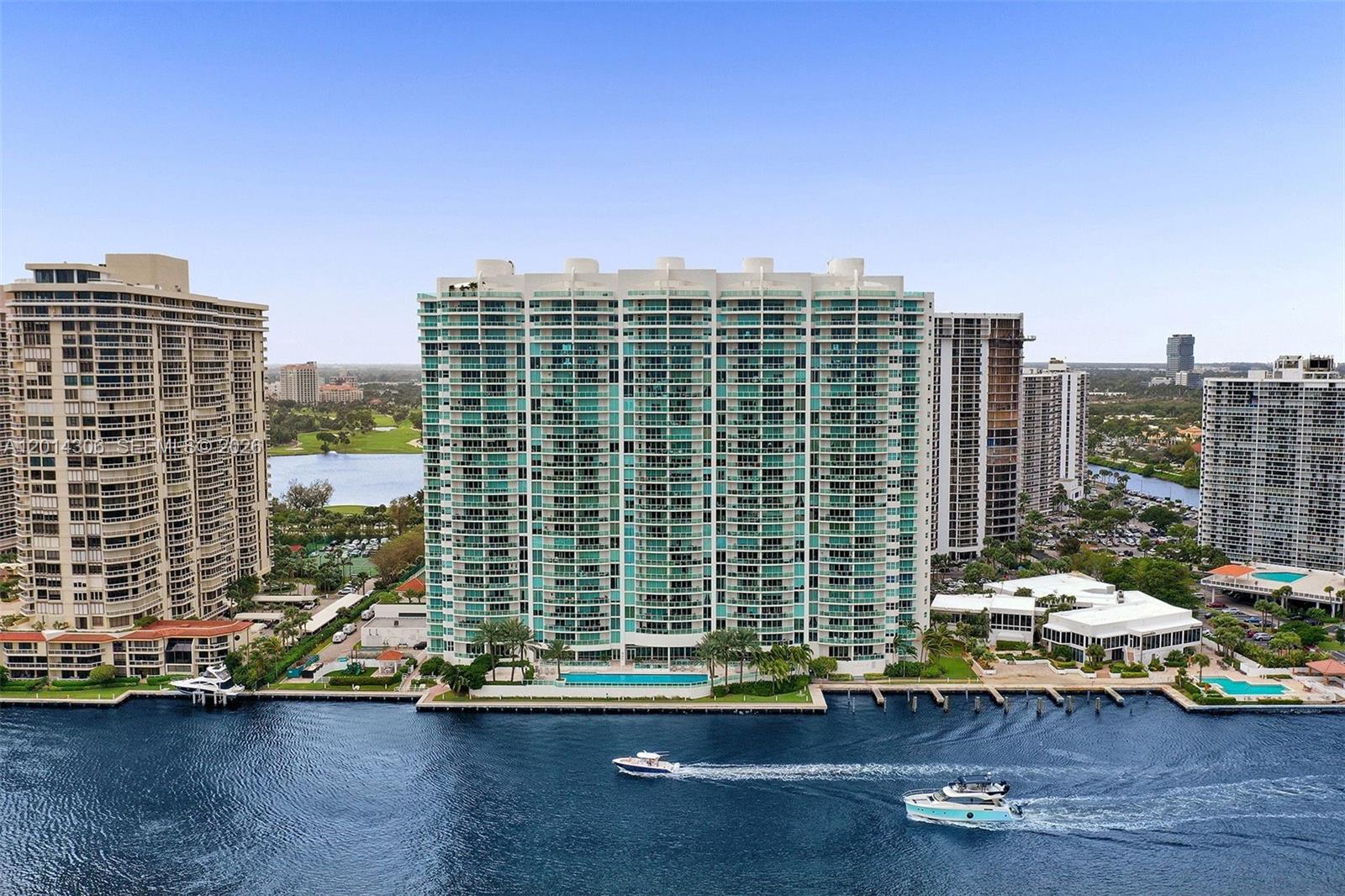 20201 E Country Club Dr #1408, Aventura FL 33180
