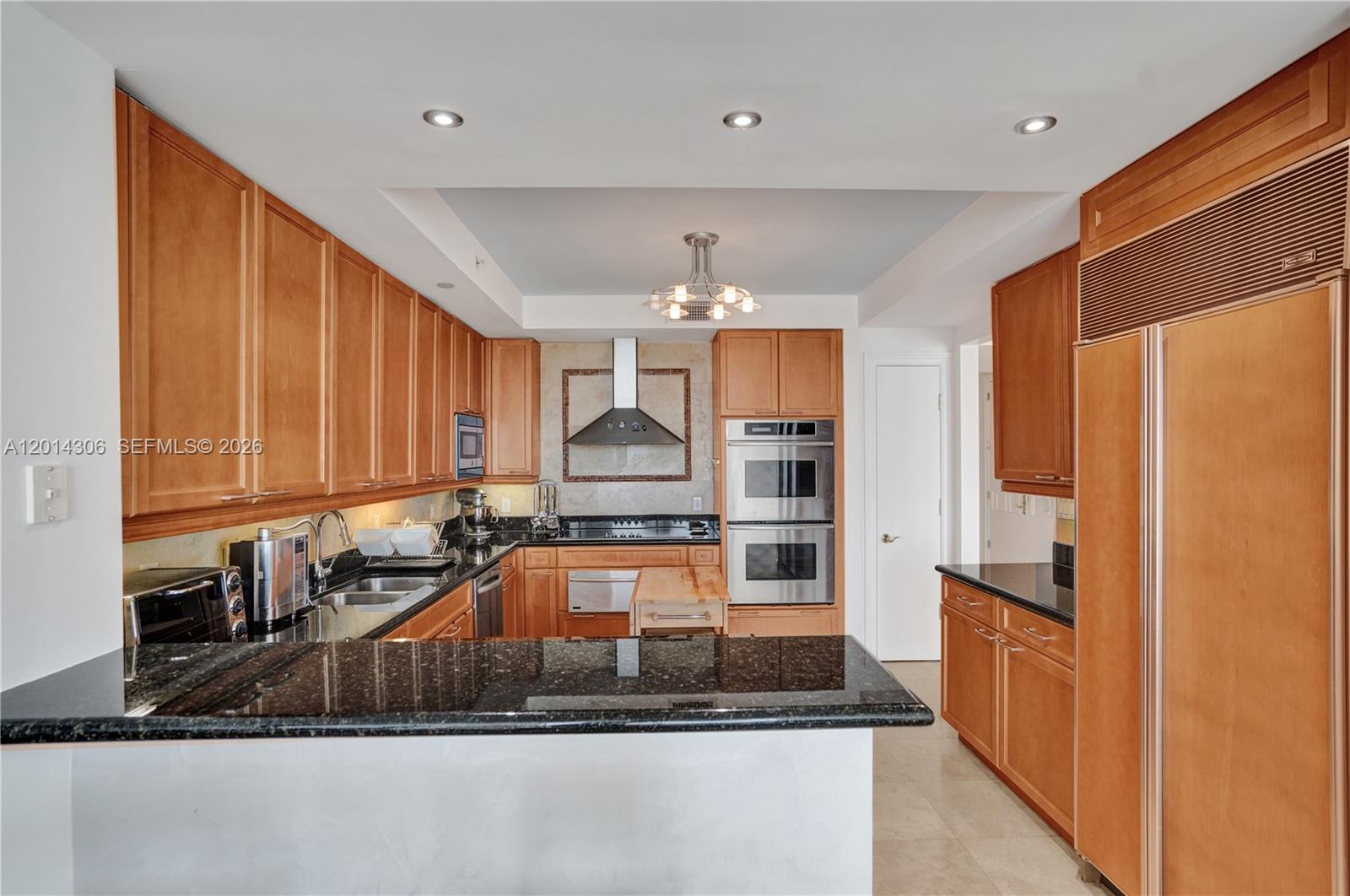 20201 E Country Club Dr #1408, Aventura FL 33180