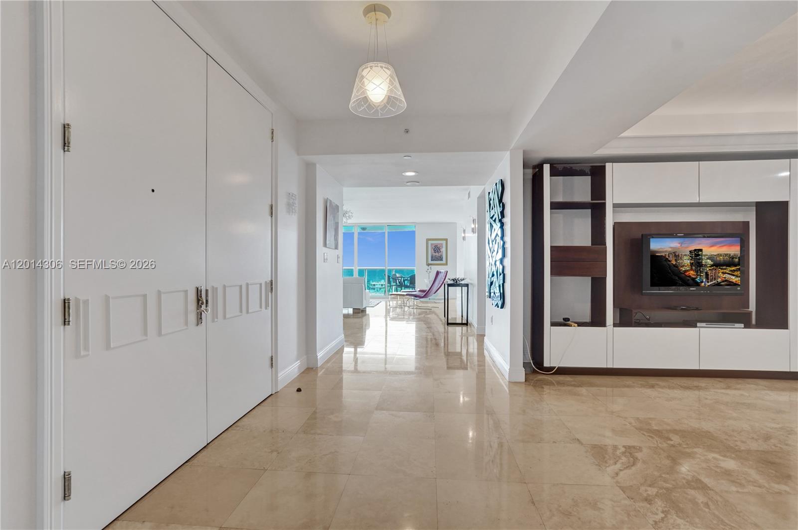 20201 E Country Club Dr #1408, Aventura FL 33180