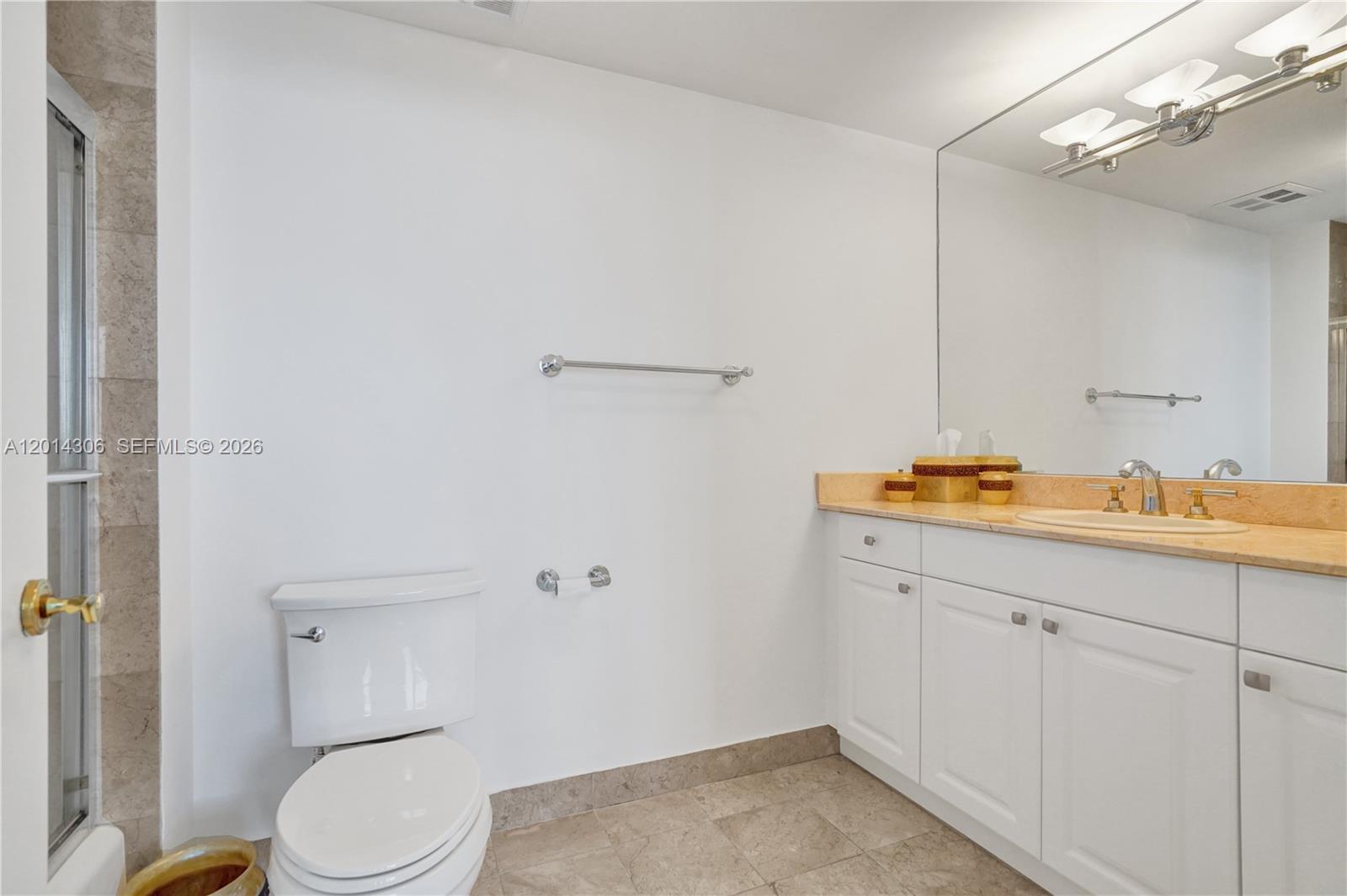 20201 E Country Club Dr #1408, Aventura FL 33180