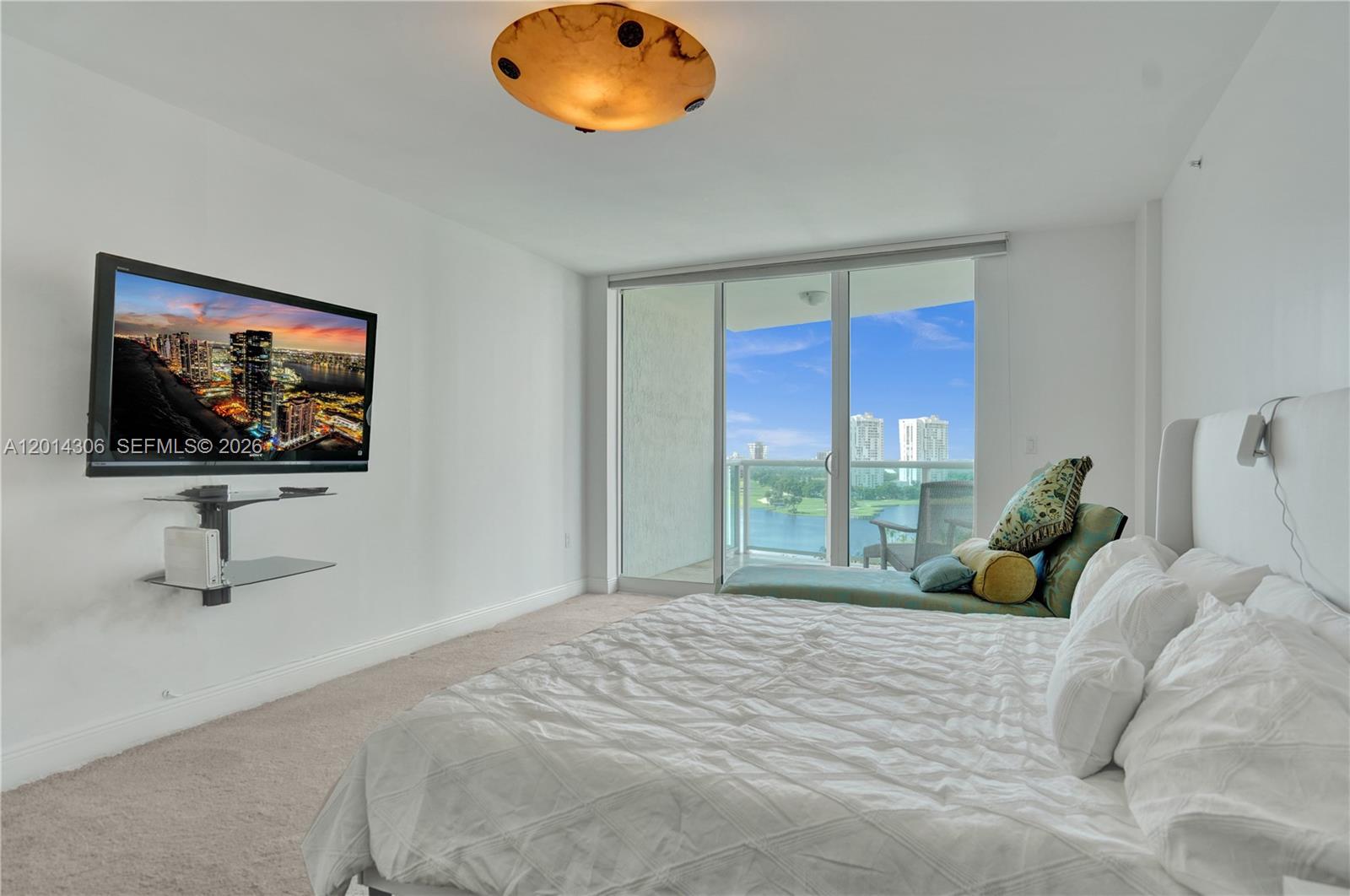 20201 E Country Club Dr #1408, Aventura FL 33180