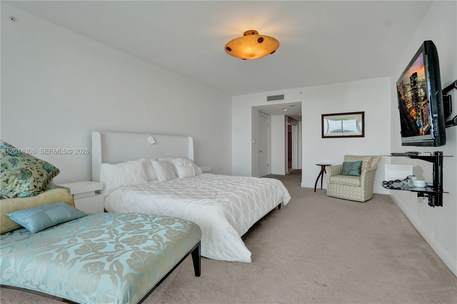 20201 E Country Club Dr #1408, Aventura FL 33180