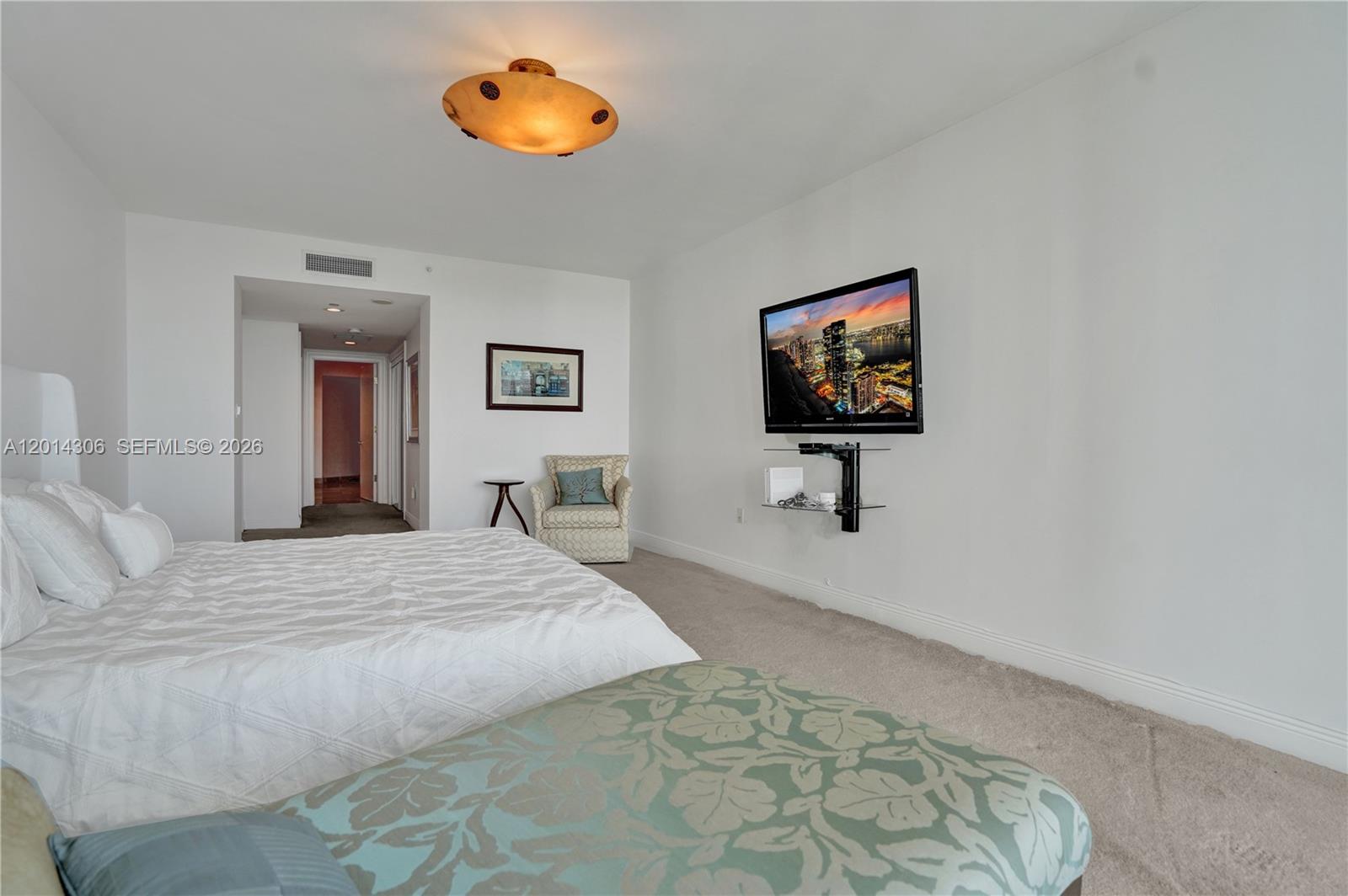 20201 E Country Club Dr #1408, Aventura FL 33180