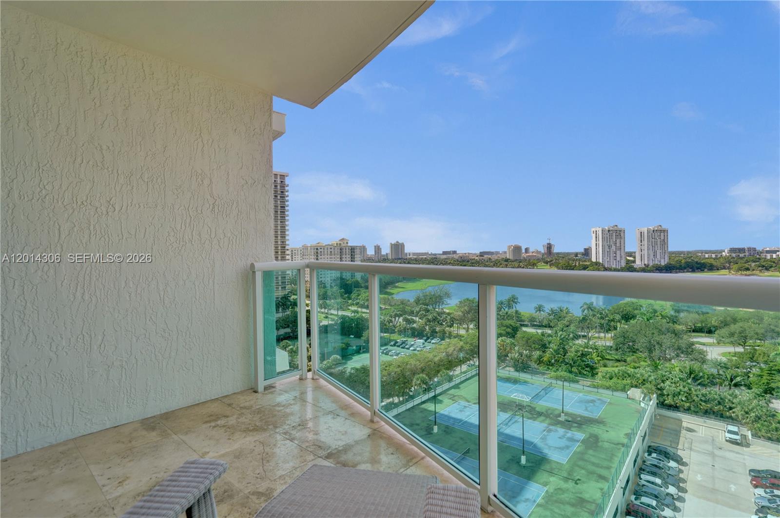 20201 E Country Club Dr #1408, Aventura FL 33180