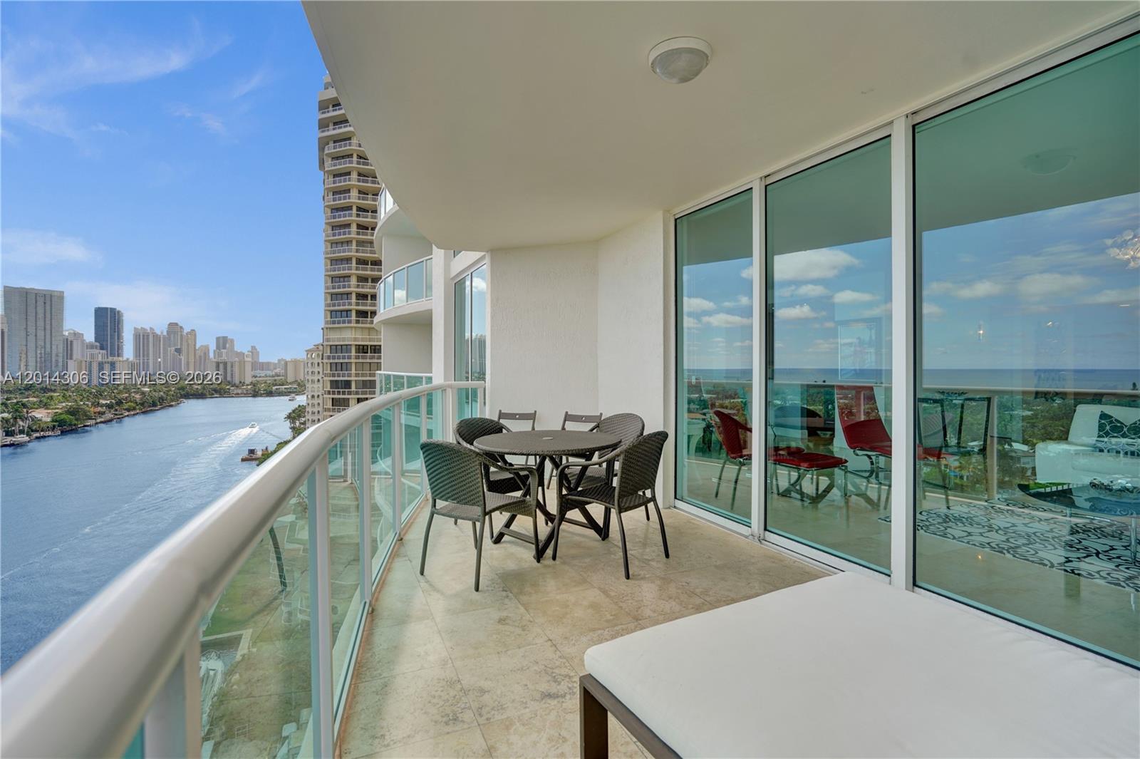20201 E Country Club Dr #1408, Aventura FL 33180