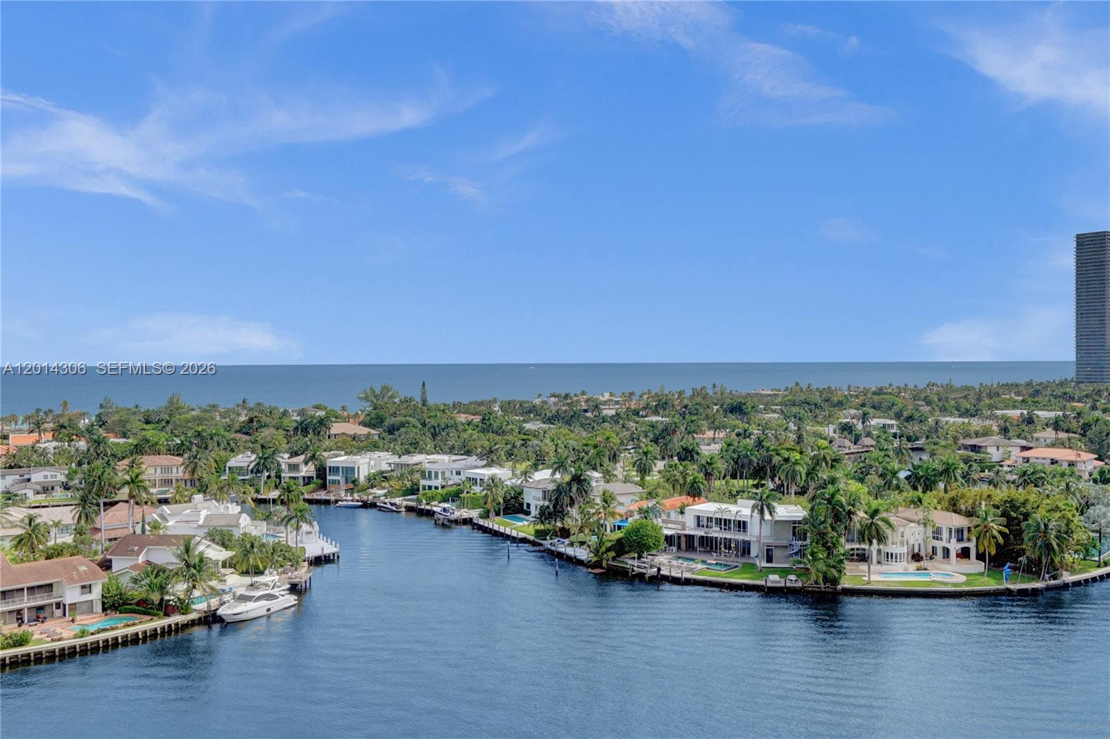 20201 E Country Club Dr #1408, Aventura FL 33180