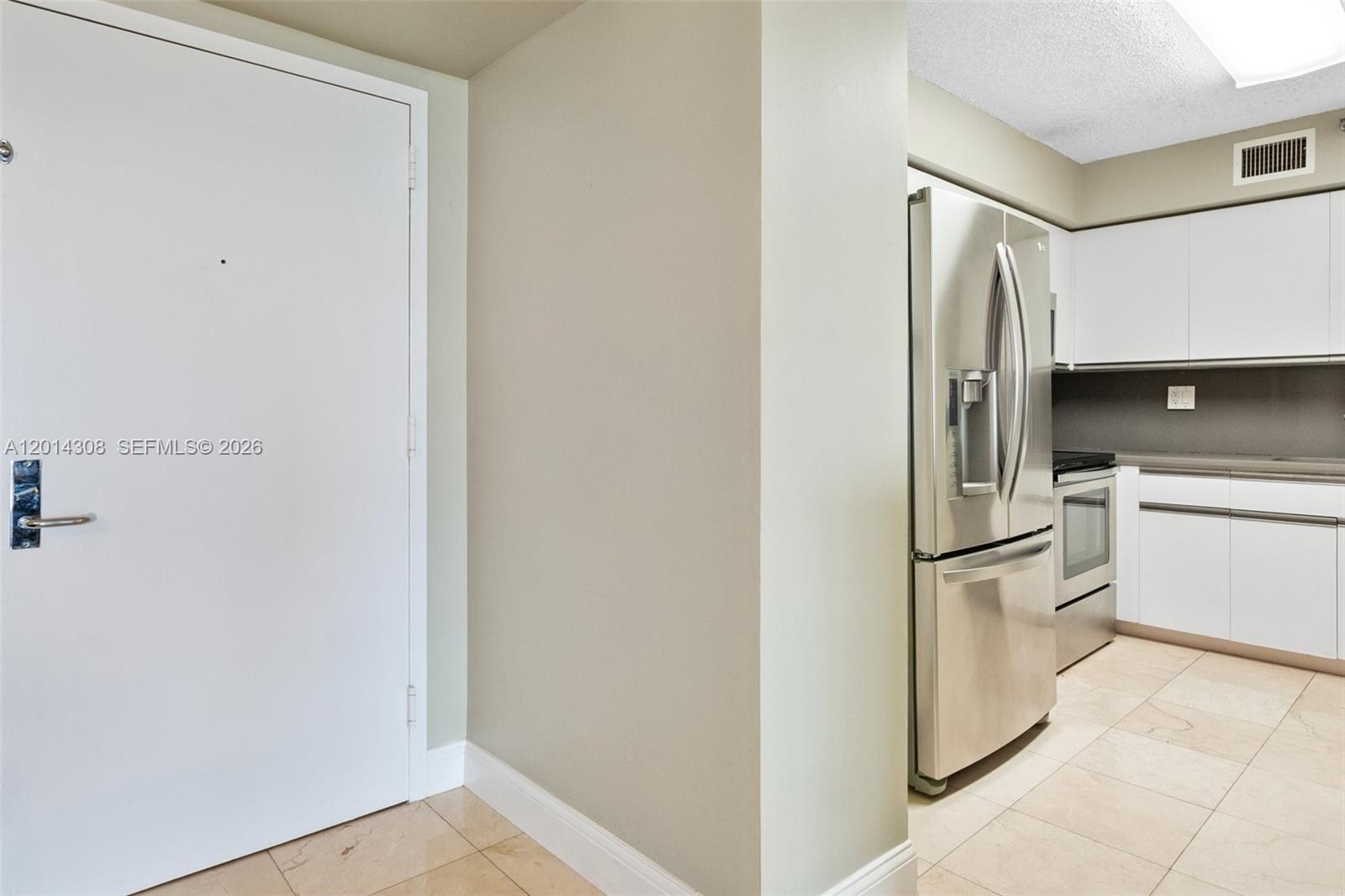 3400 NE 192nd St #1707, Aventura FL 33180