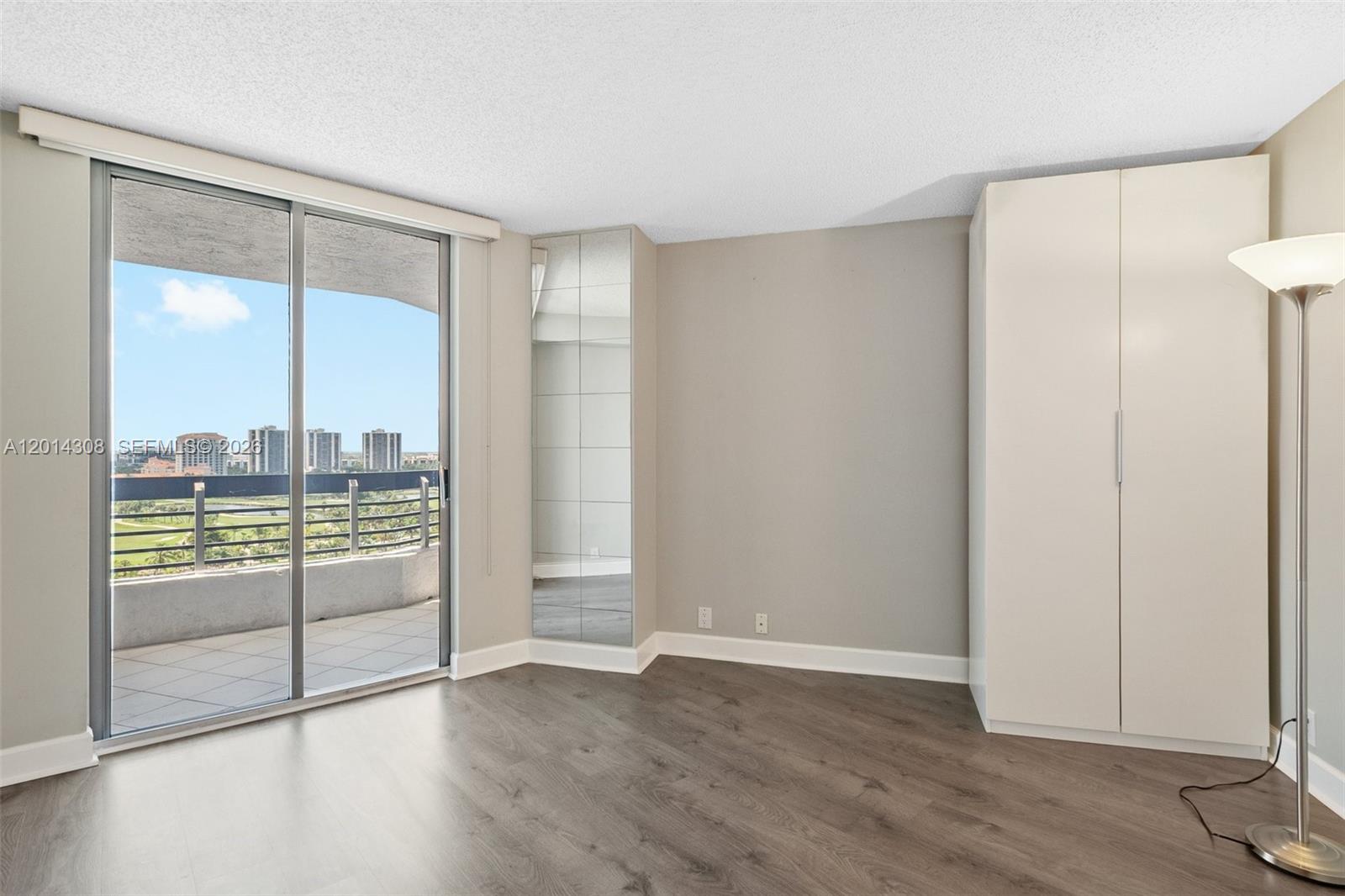 3400 NE 192nd St #1707, Aventura FL 33180