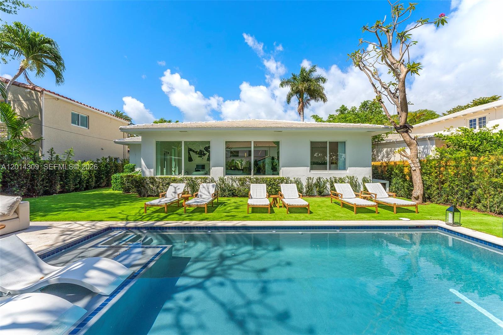 6145 La Gorce Dr, Miami Beach FL 33140