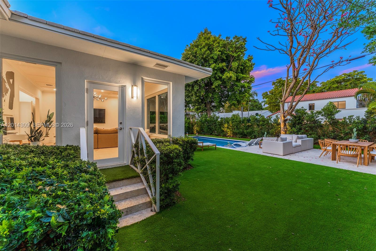 6145 La Gorce Dr, Miami Beach FL 33140