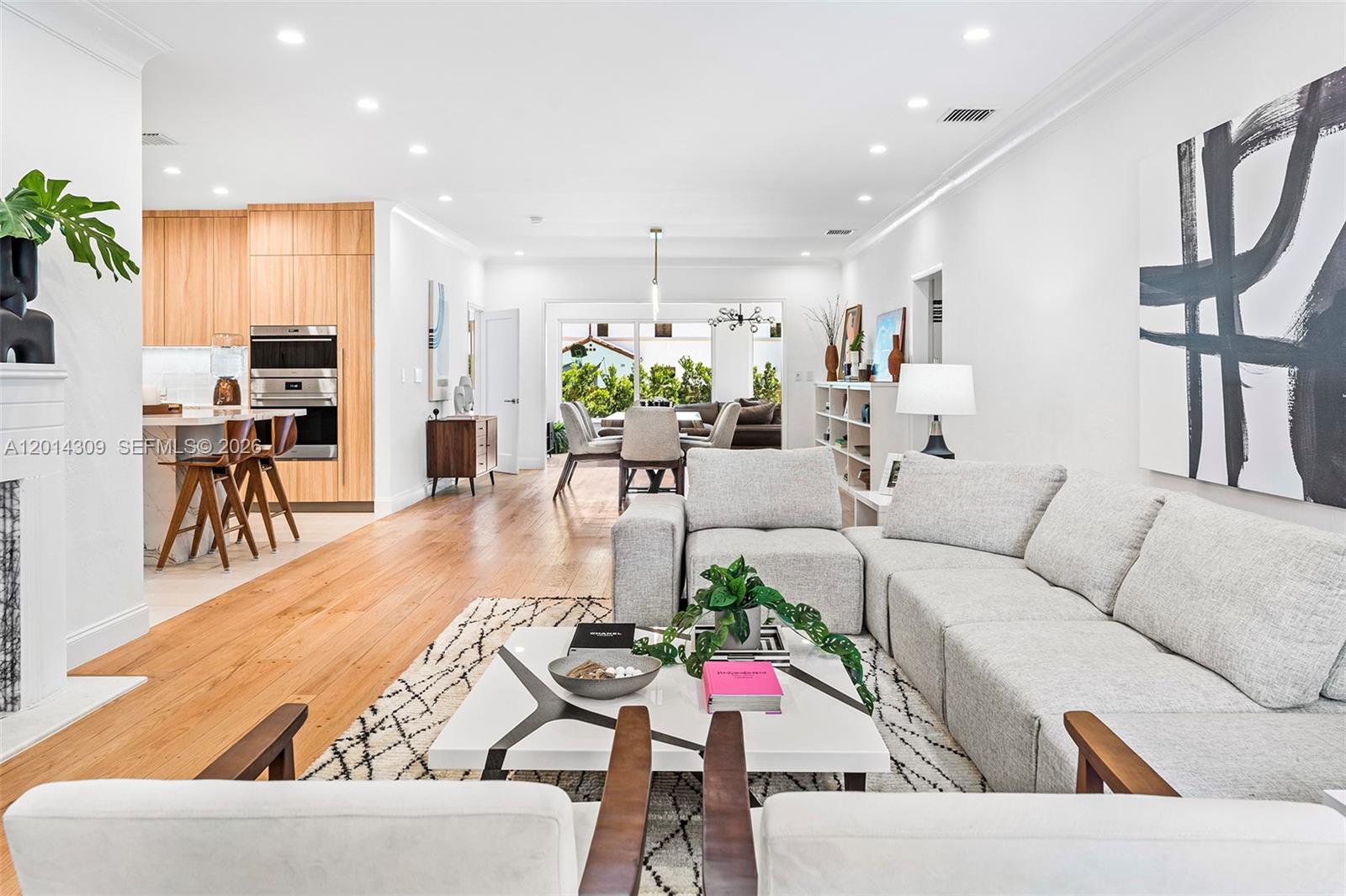 6145 La Gorce Dr, Miami Beach FL 33140