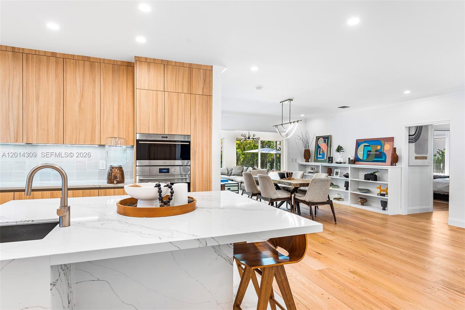 6145 La Gorce Dr, Miami Beach FL 33140