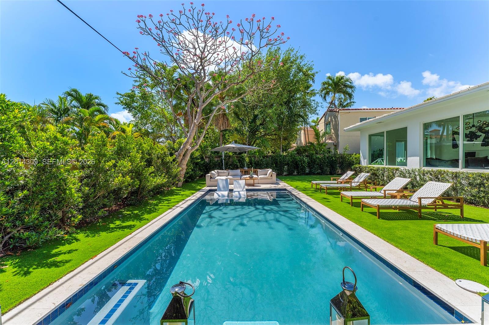 6145 La Gorce Dr, Miami Beach FL 33140