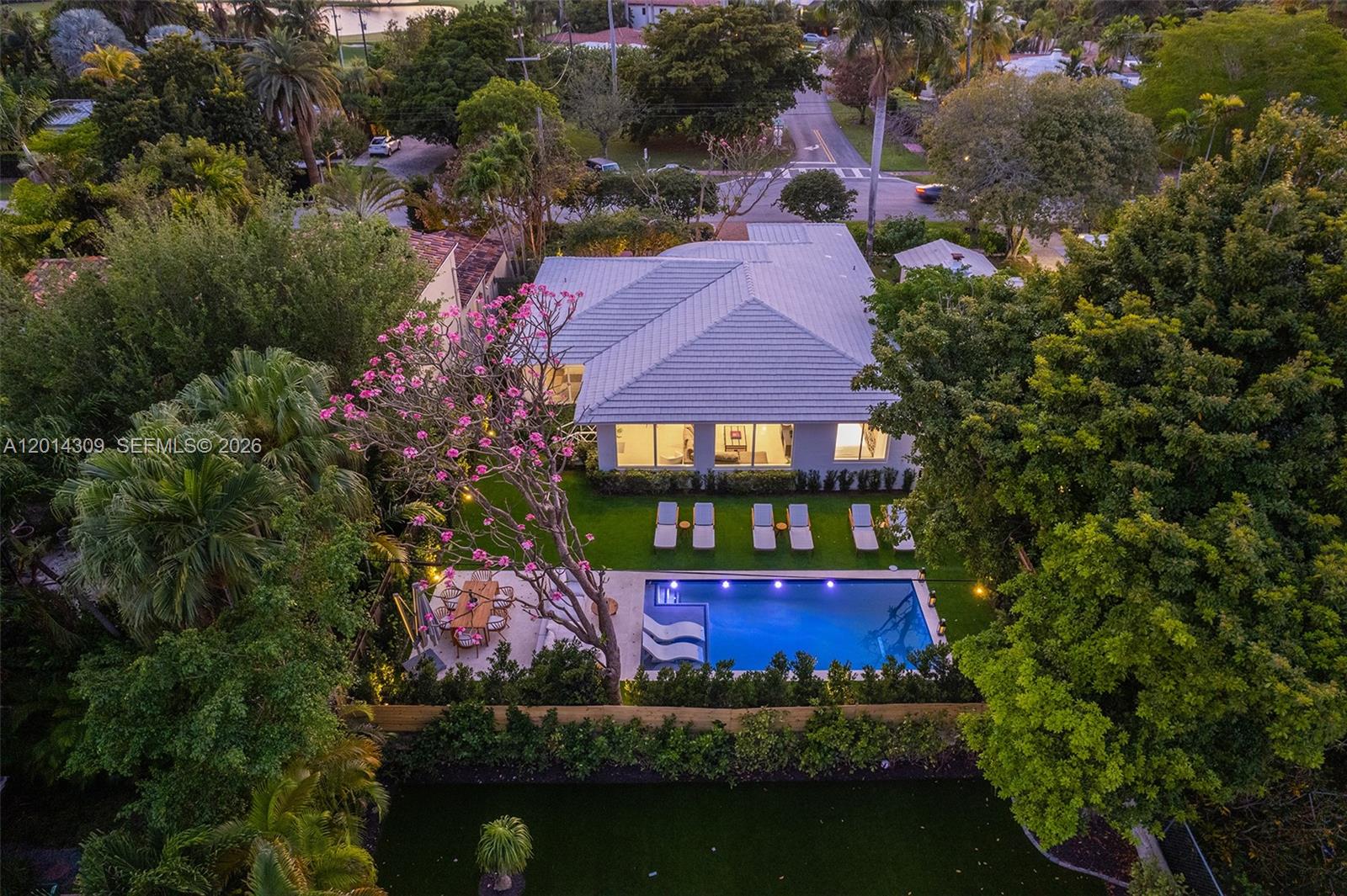 6145 La Gorce Dr, Miami Beach FL 33140