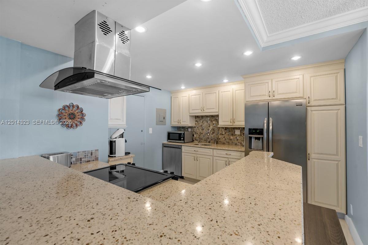 2100 S Ocean Ln #1704, Fort Lauderdale FL 33316