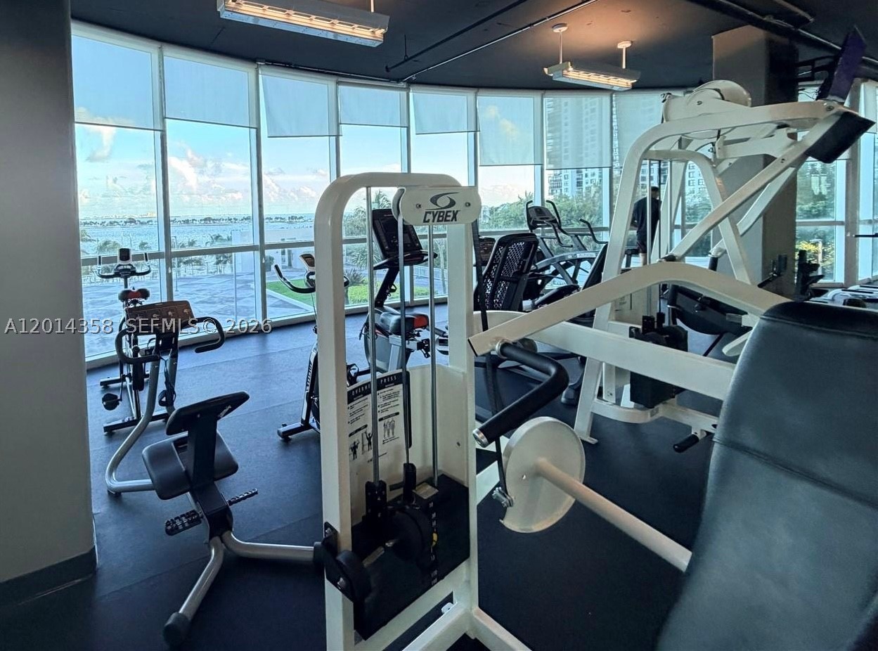 2101 Brickell Ave #1808, Miami FL 33129