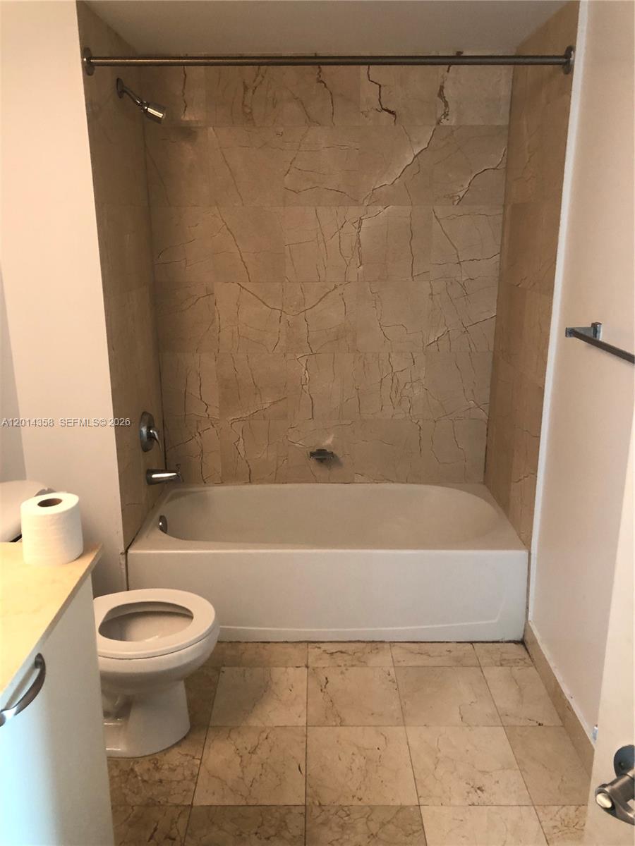 2101 Brickell Ave #1808, Miami FL 33129