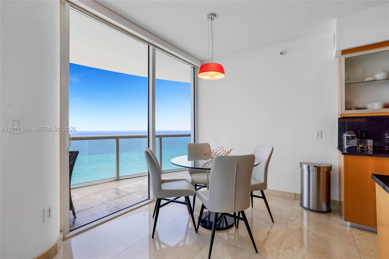 6365 Collins Ave #3202, Miami Beach FL 33141