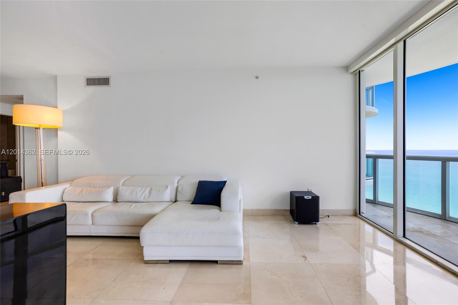 6365 Collins Ave #3202, Miami Beach FL 33141