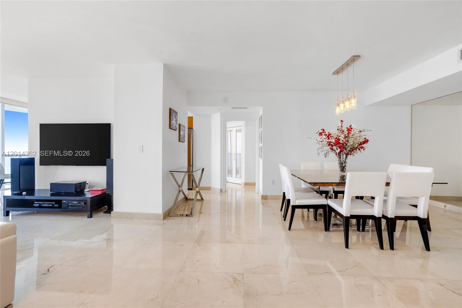 6365 Collins Ave #3202, Miami Beach FL 33141