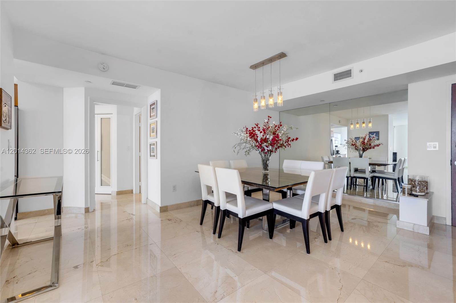 6365 Collins Ave #3202, Miami Beach FL 33141