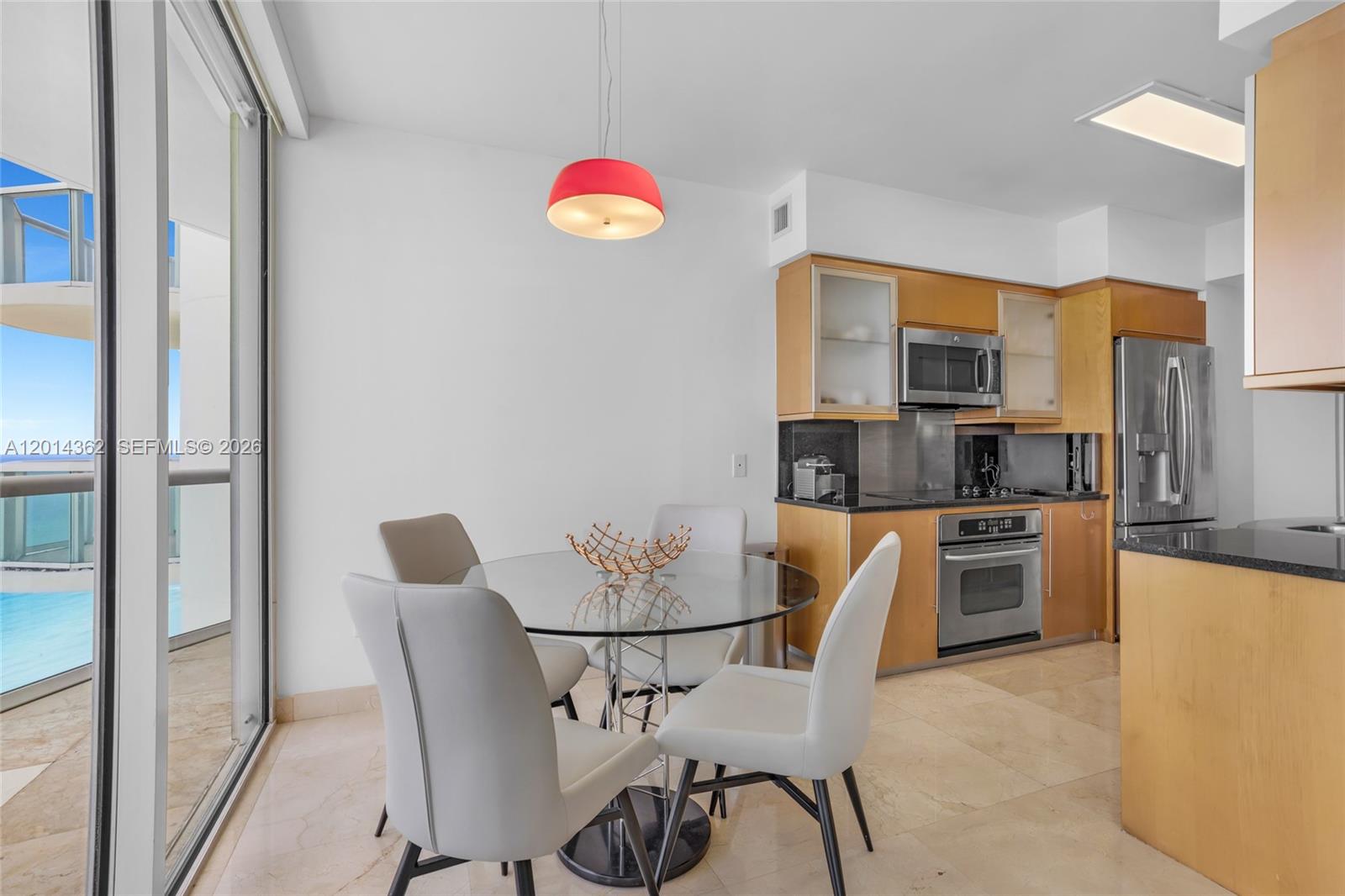 6365 Collins Ave #3202, Miami Beach FL 33141