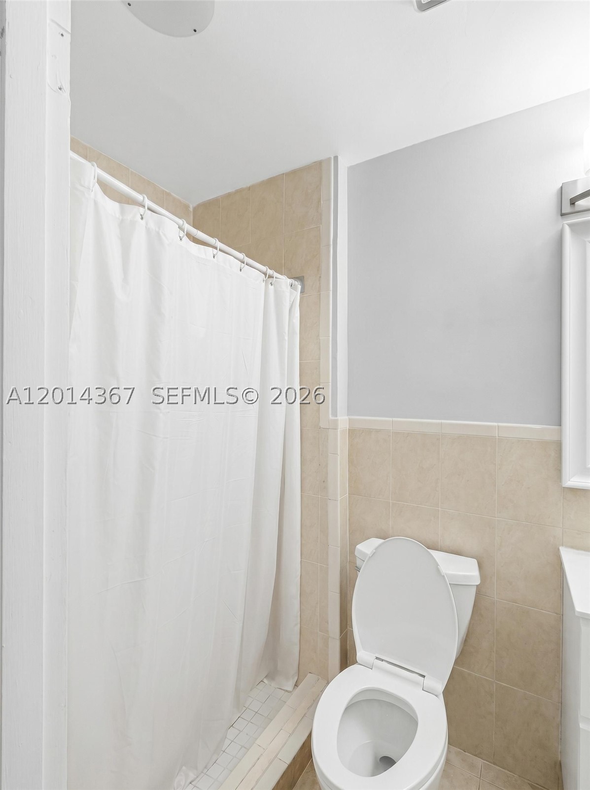 18901 NW 28th Pl, Miami Gardens FL 33056