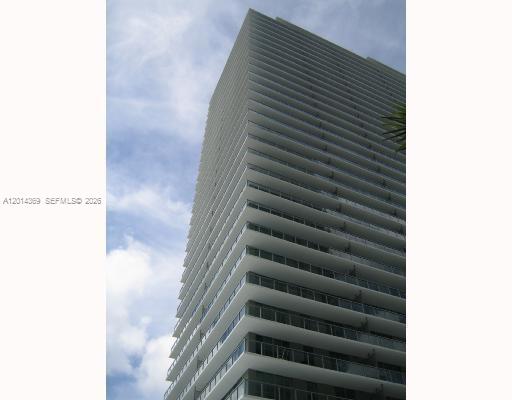 79 SW 12 ST #2912, Miami FL 33130