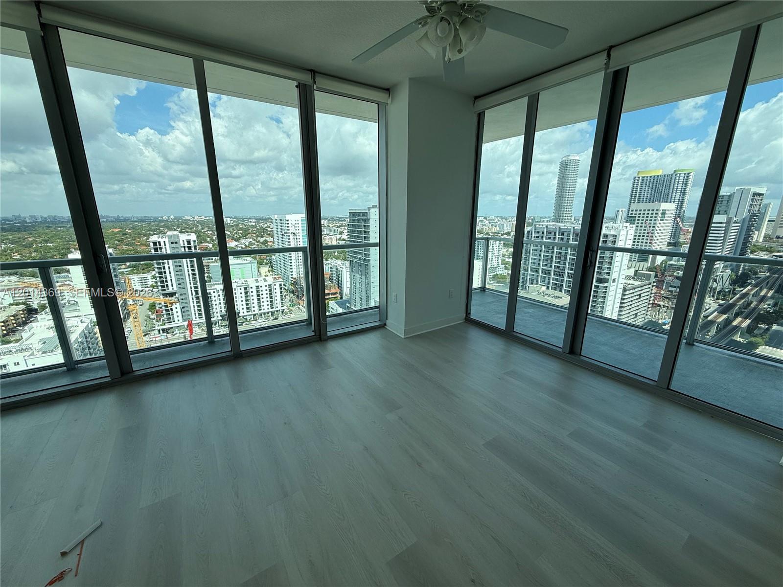 79 SW 12 ST #2912, Miami FL 33130