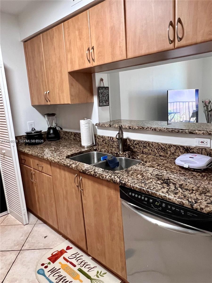19655 E Country Club Dr #6106, Aventura FL 33180