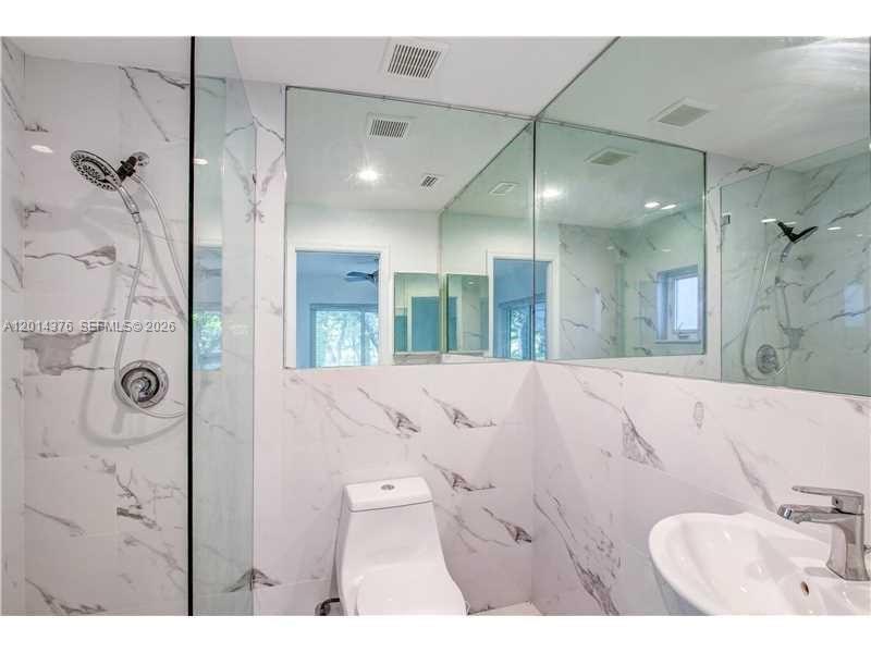 4091 Matheson Ave, Miami FL 33133