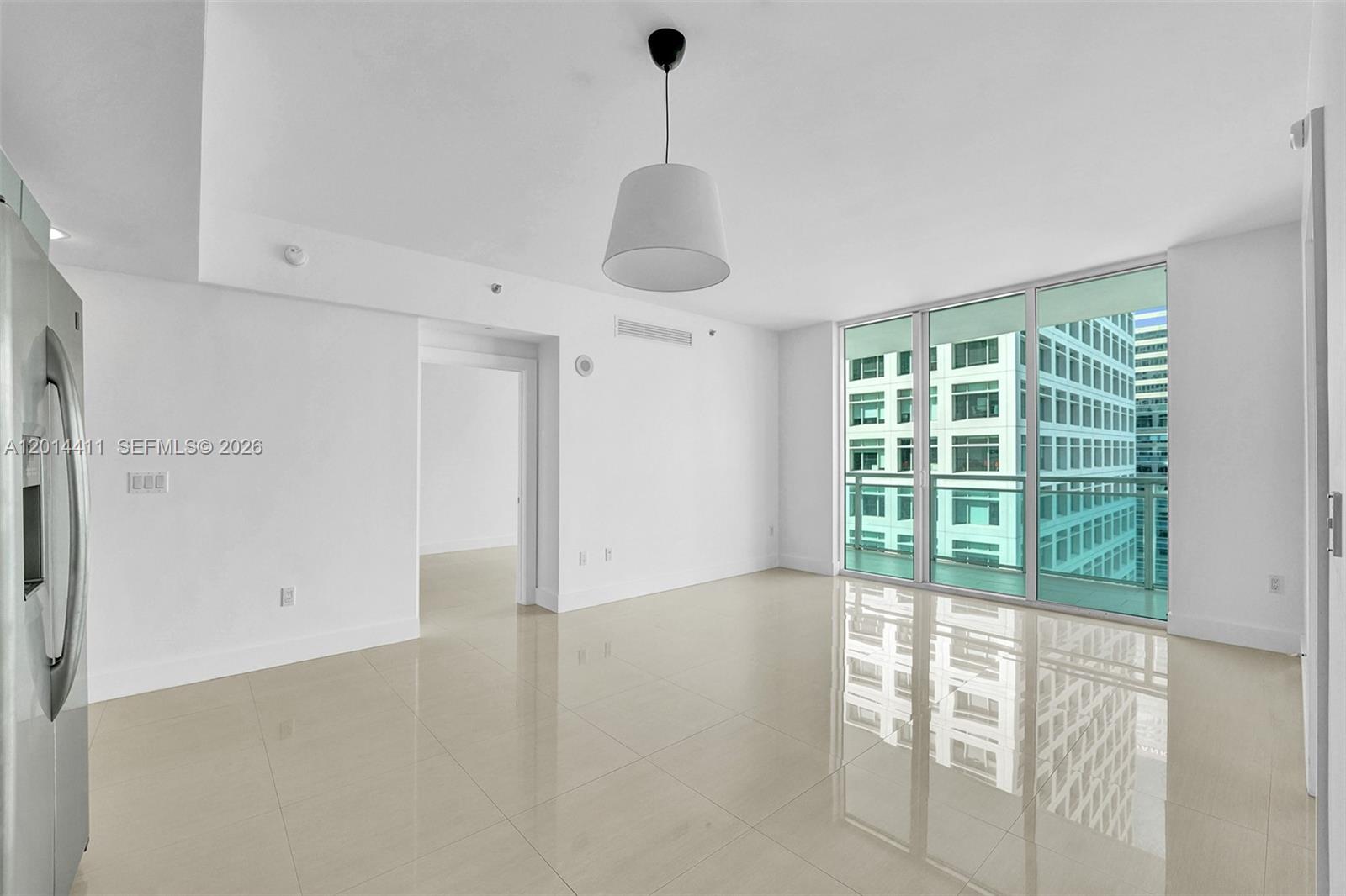 950 Brickell Bay Dr #1706, Miami FL 33131