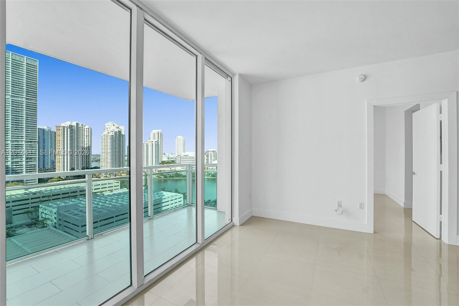 950 Brickell Bay Dr #1706, Miami FL 33131
