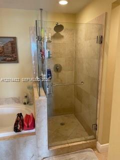 3330 NE 190th St #1816, Aventura FL 33180