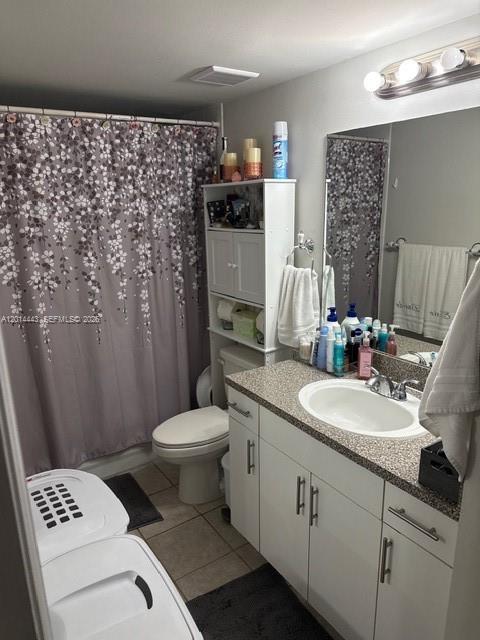 5025 Wiles Rd #105, Coconut Creek FL 33073
