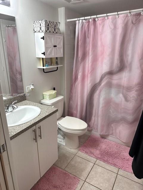 5025 Wiles Rd #105, Coconut Creek FL 33073