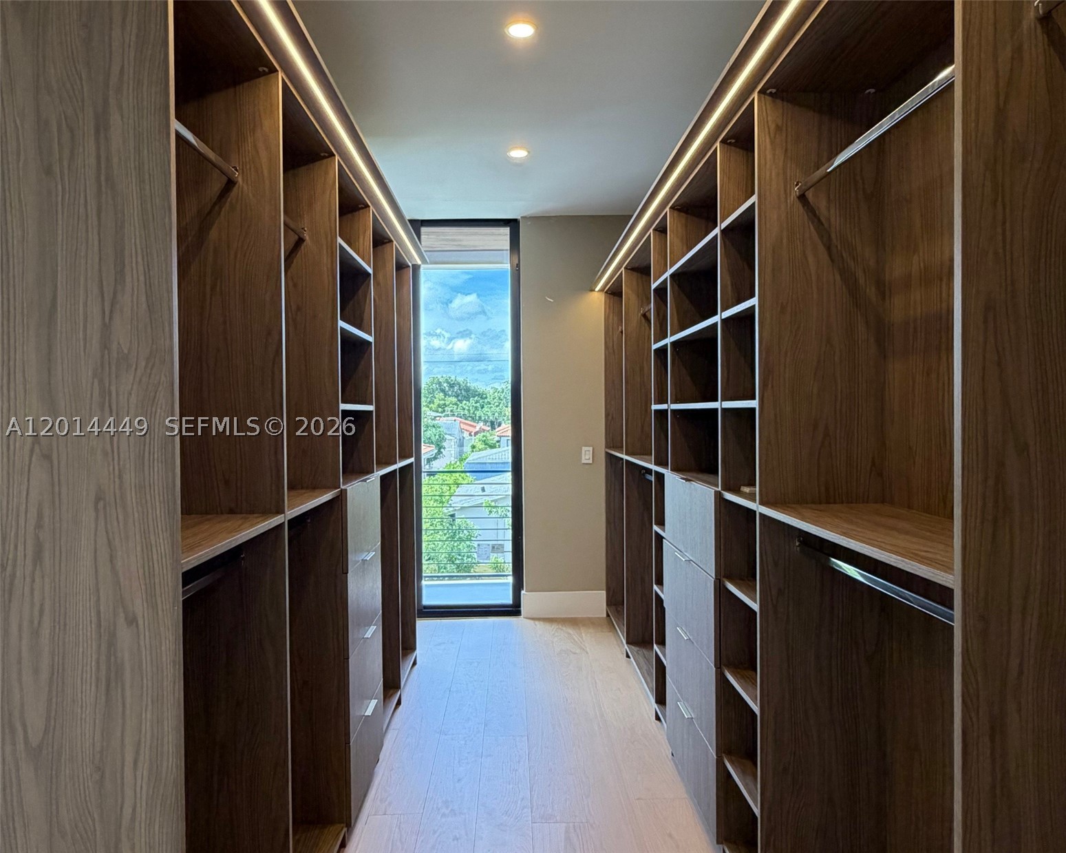 1501 SW 21st St, Miami FL 33145