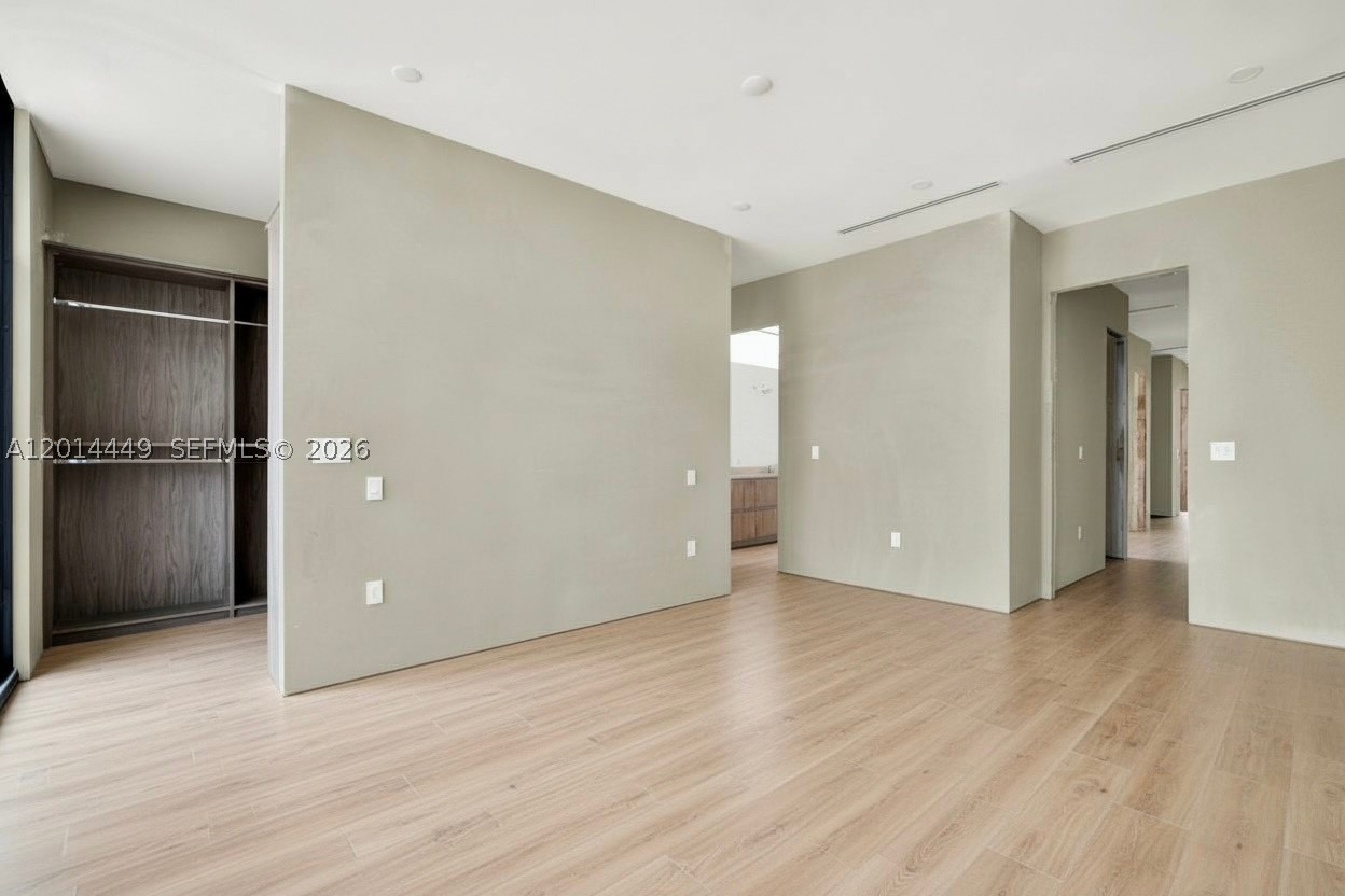 1501 SW 21st St, Miami FL 33145