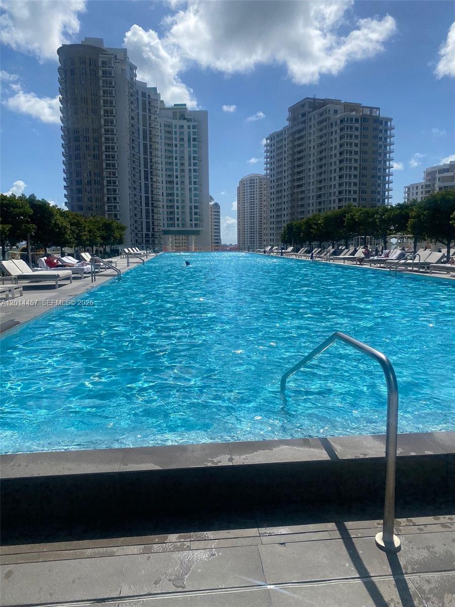 475 Brickell Ave #5508, Miami FL 33131