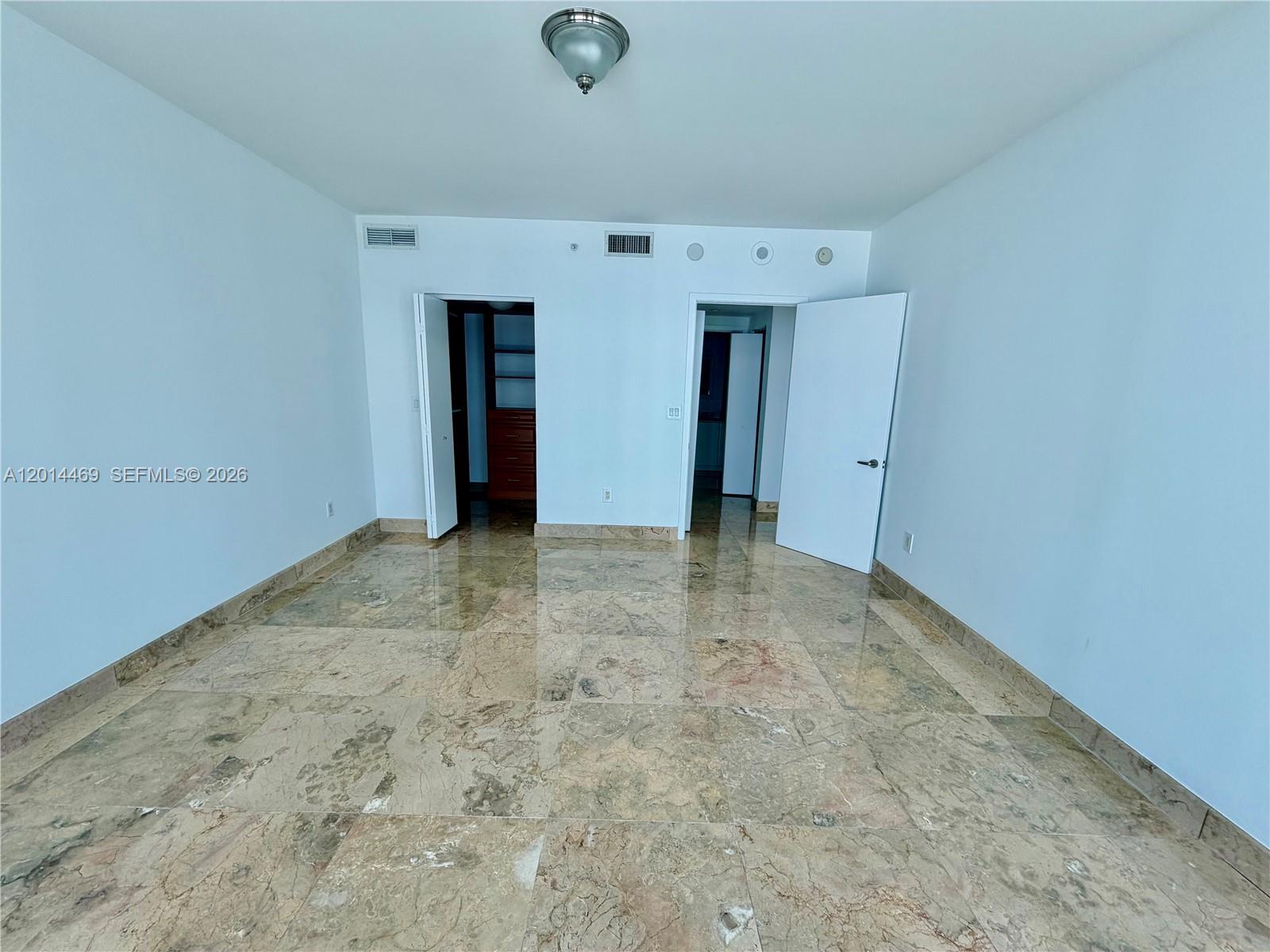 1331 Brickell Bay Dr #1006, Miami FL 33131