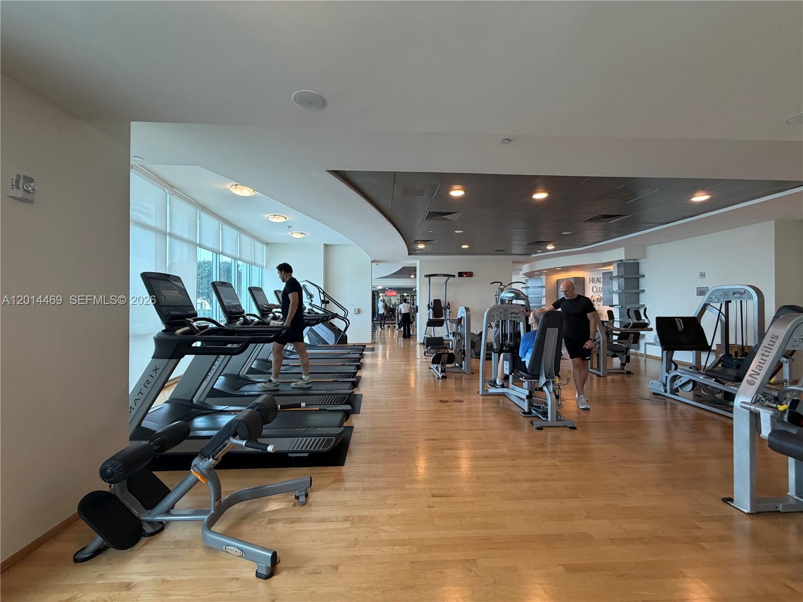 1331 Brickell Bay Dr #1006, Miami FL 33131