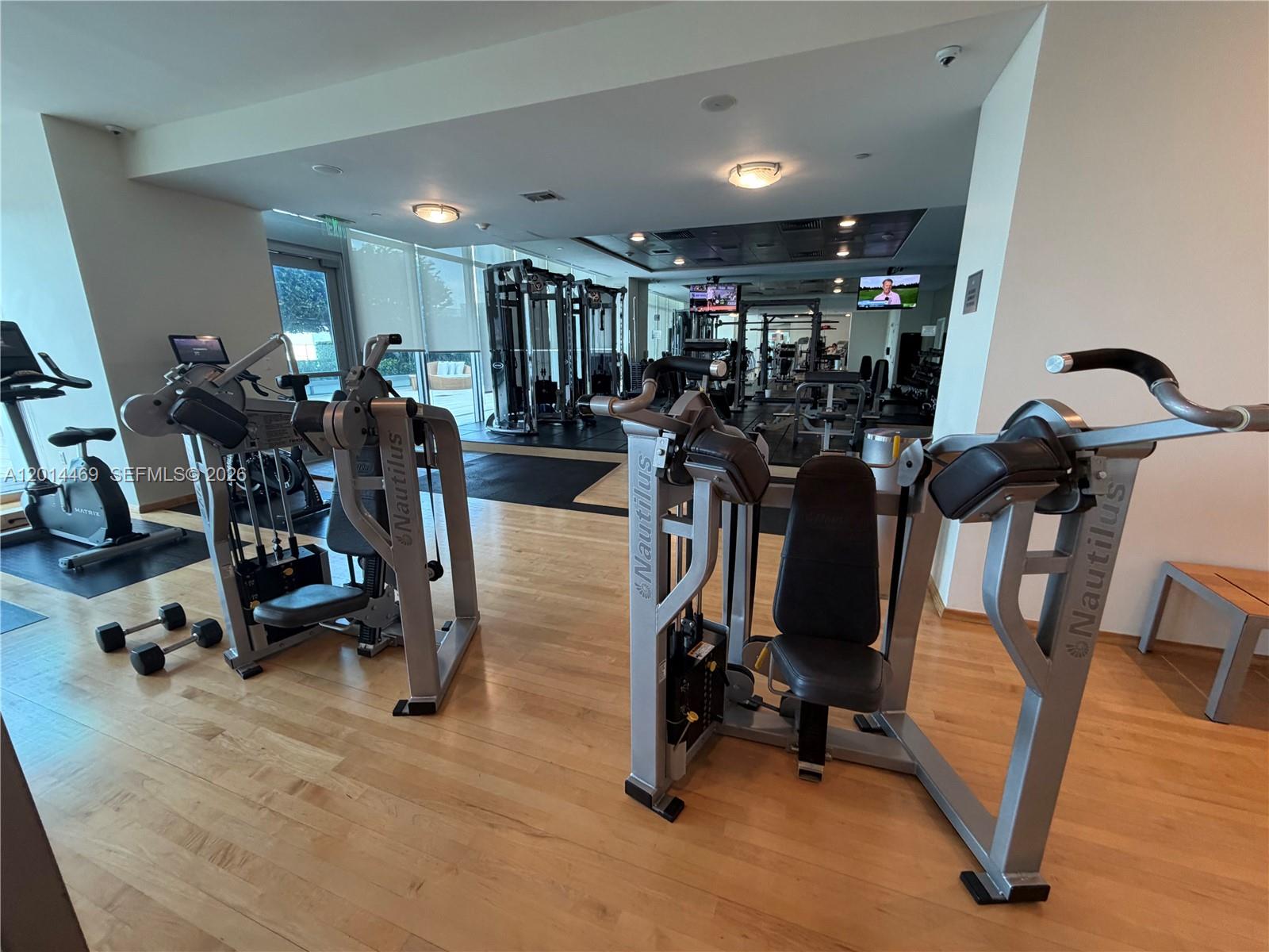 1331 Brickell Bay Dr #1006, Miami FL 33131