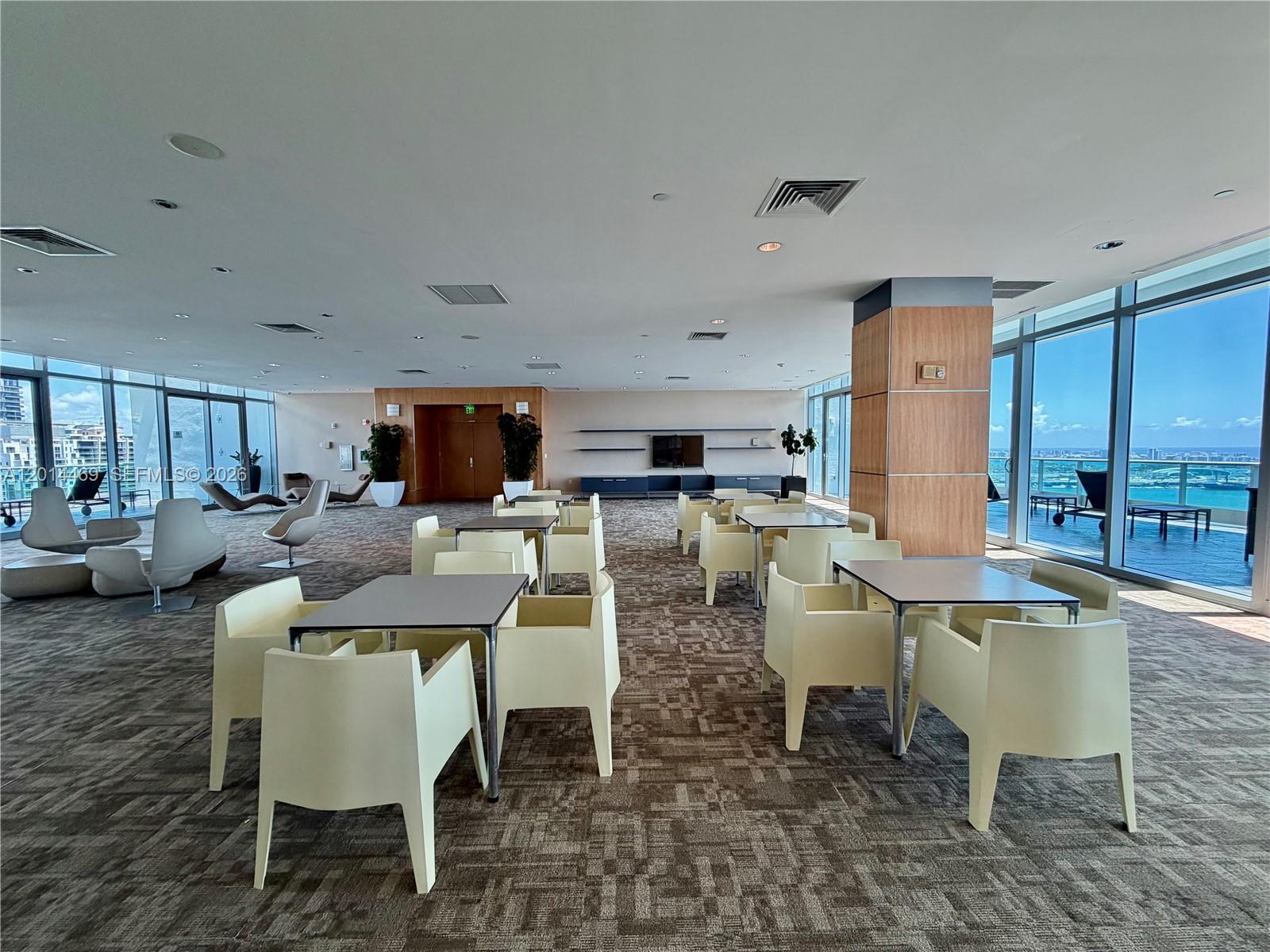 1331 Brickell Bay Dr #1006, Miami FL 33131