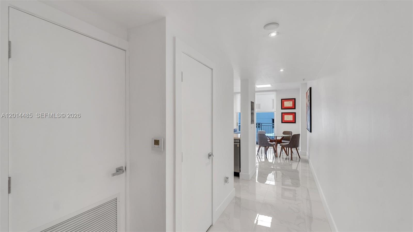185 SE 14th Ter #1801, Miami FL 33131