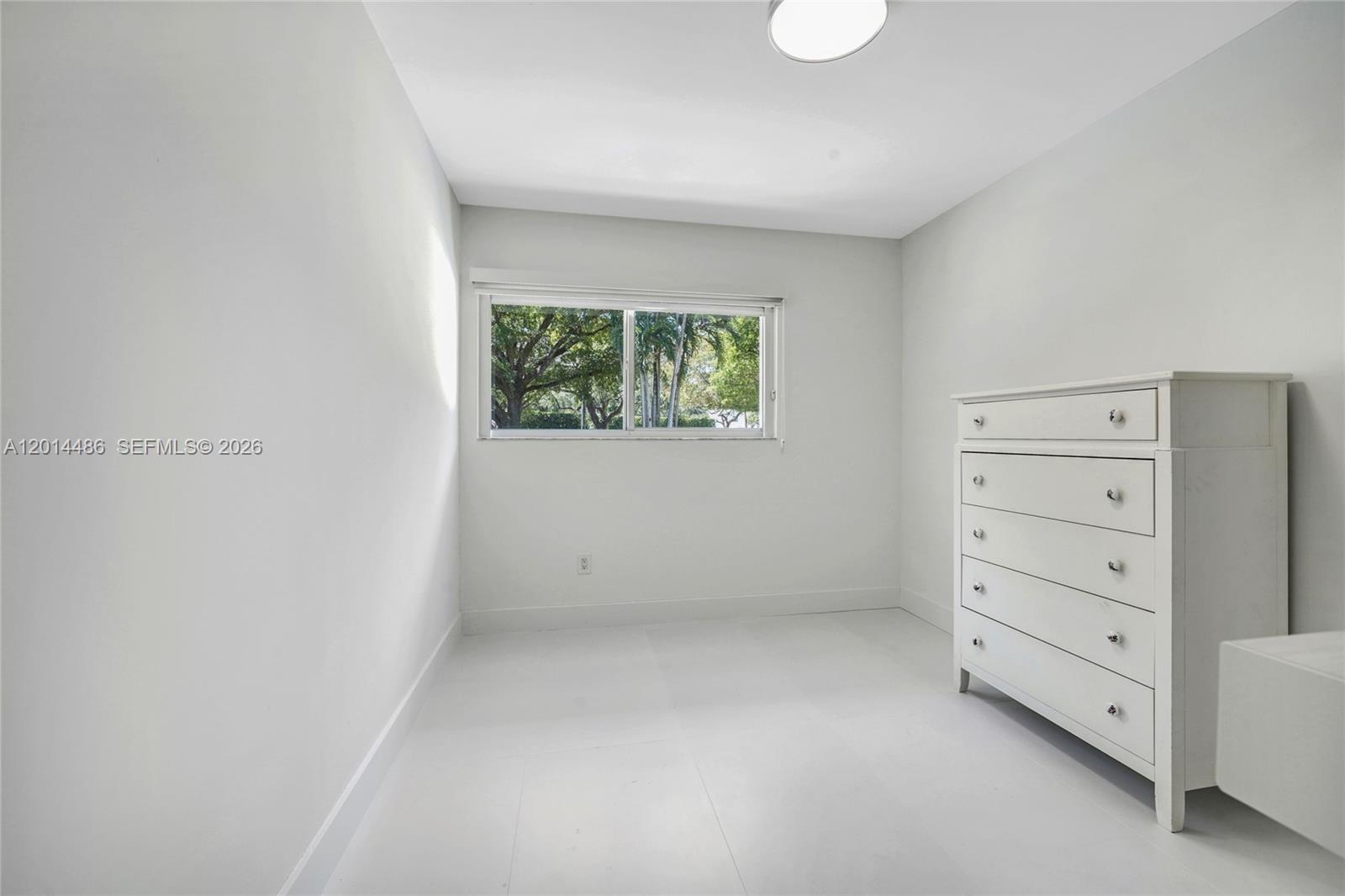 711 Sunset Dr, Coral Gables FL 33143