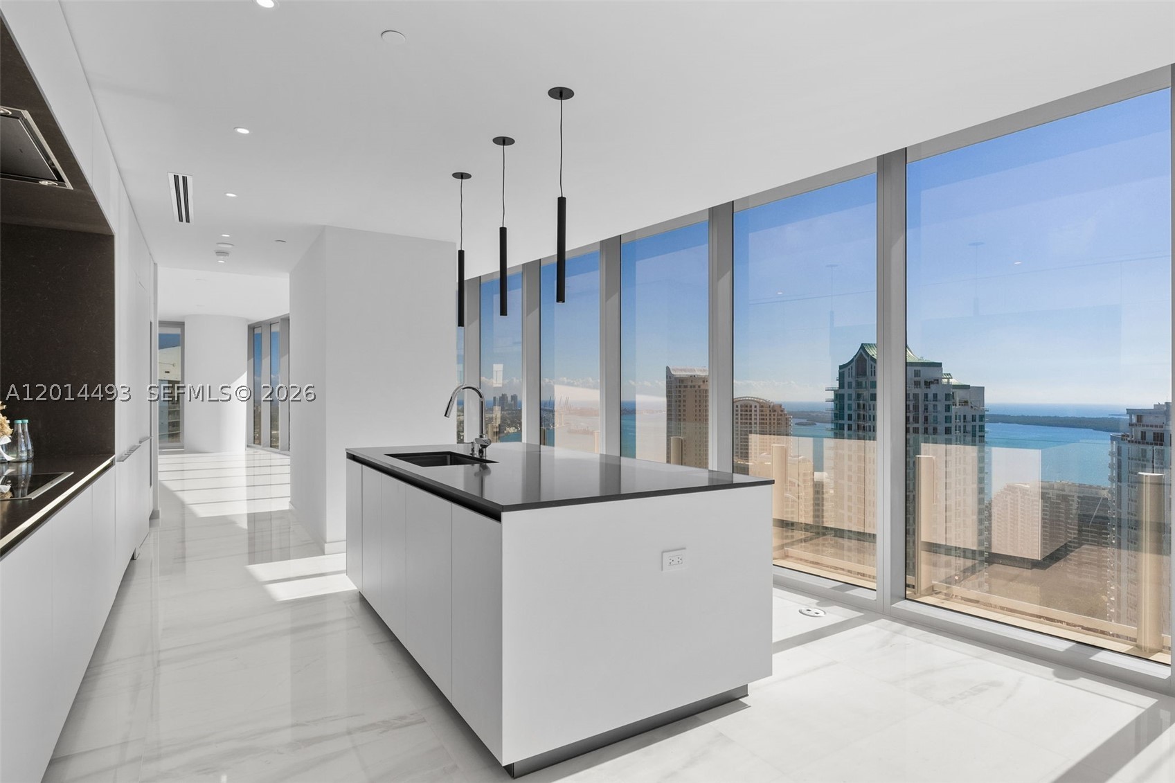 300 Biscayne Blvd Way #3801, Miami FL 33131