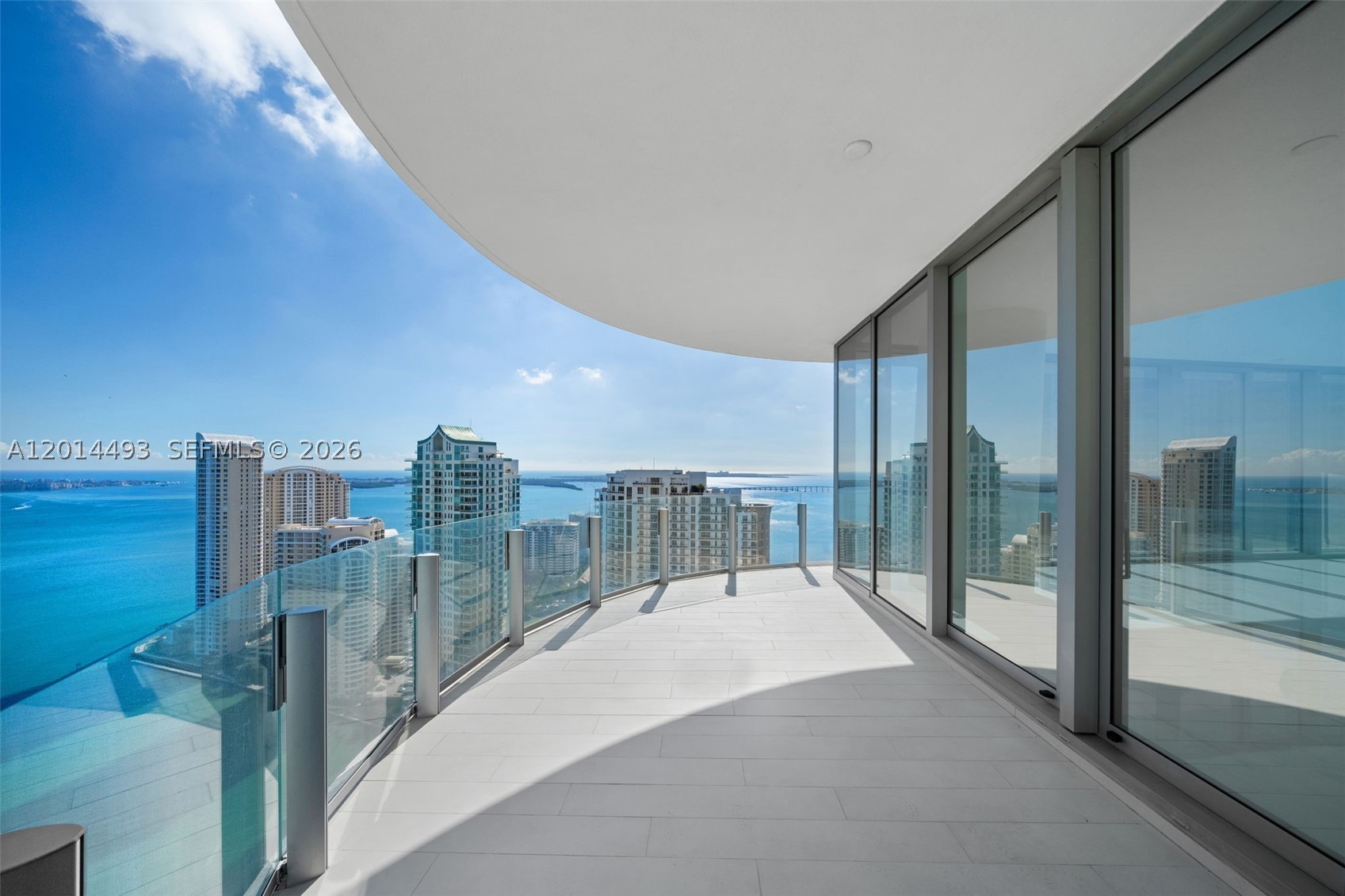 300 Biscayne Blvd Way #3801, Miami FL 33131